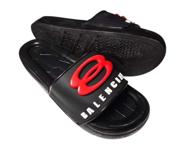 3003 شبشب ربر بروتان رجالي خريطة - بلنسيجا- احمر