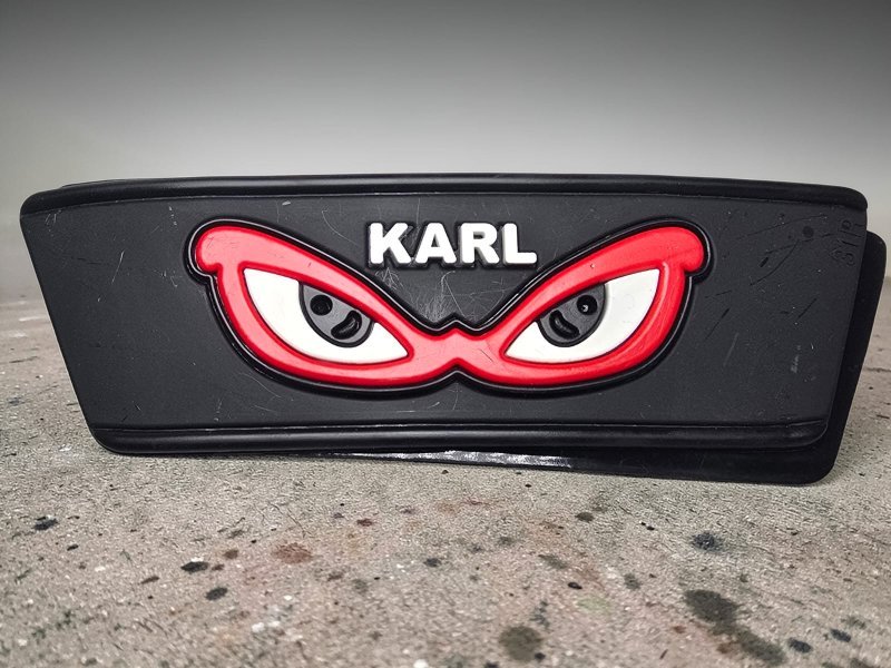 ربر اولادي - الوان - كار