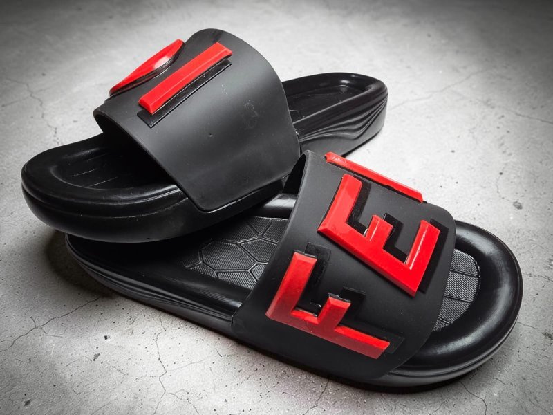 3003 شبشب ربر بروتان رجالي خريطة - فندي- اسود*احمر