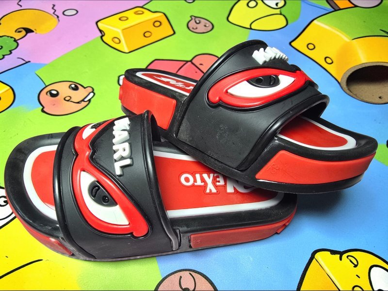 3001 شبشب ربر بروتان اولادي  - كارل- الوان