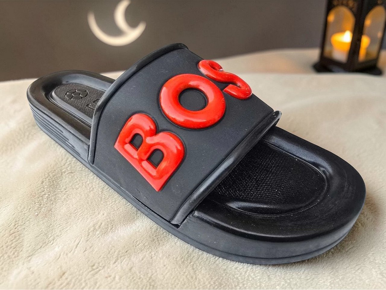 3001 شبشب ربر بروتان رجالي 3 سم - boos - اسود*احمر