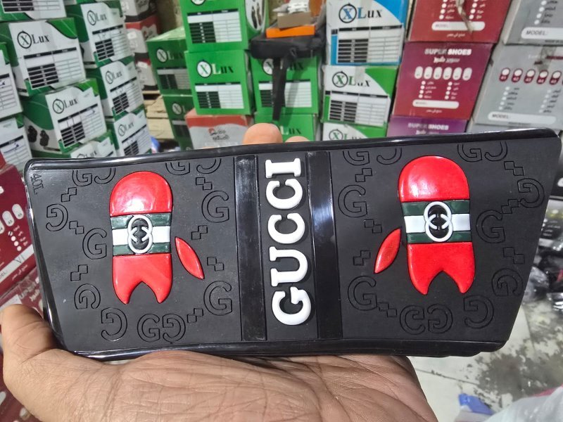 ربر شبابي - احمر*اخضر - gucci