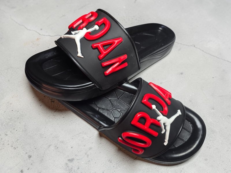 3002 شبشب ربر بروتان رجالي خريطة  - جوردن - احمر*ابيض