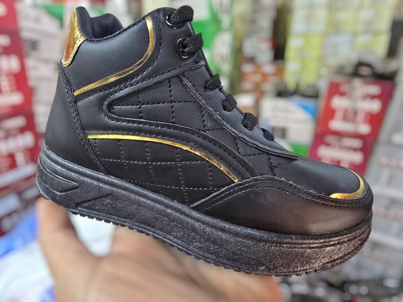 كوتش بناتي k33