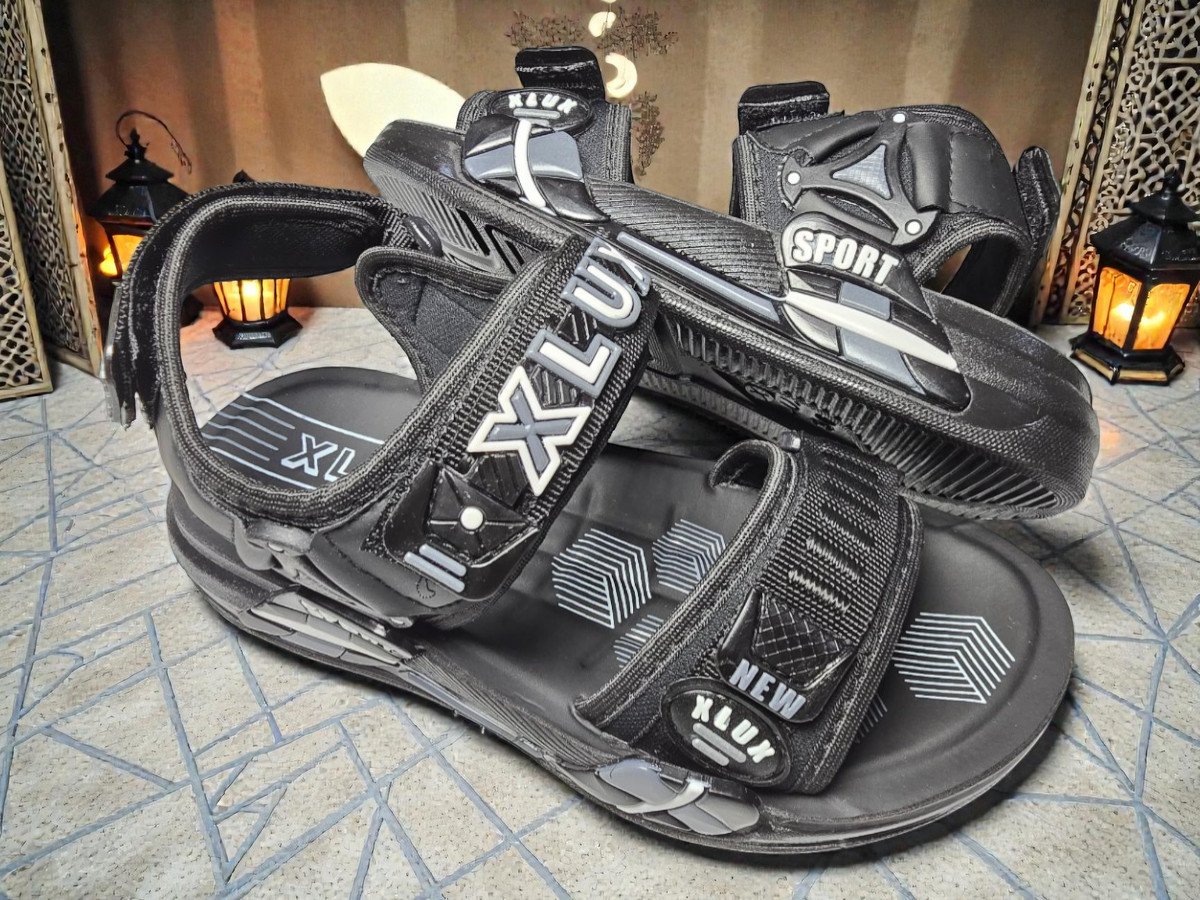 101 -صندل حقن شبابي xlux- اسود