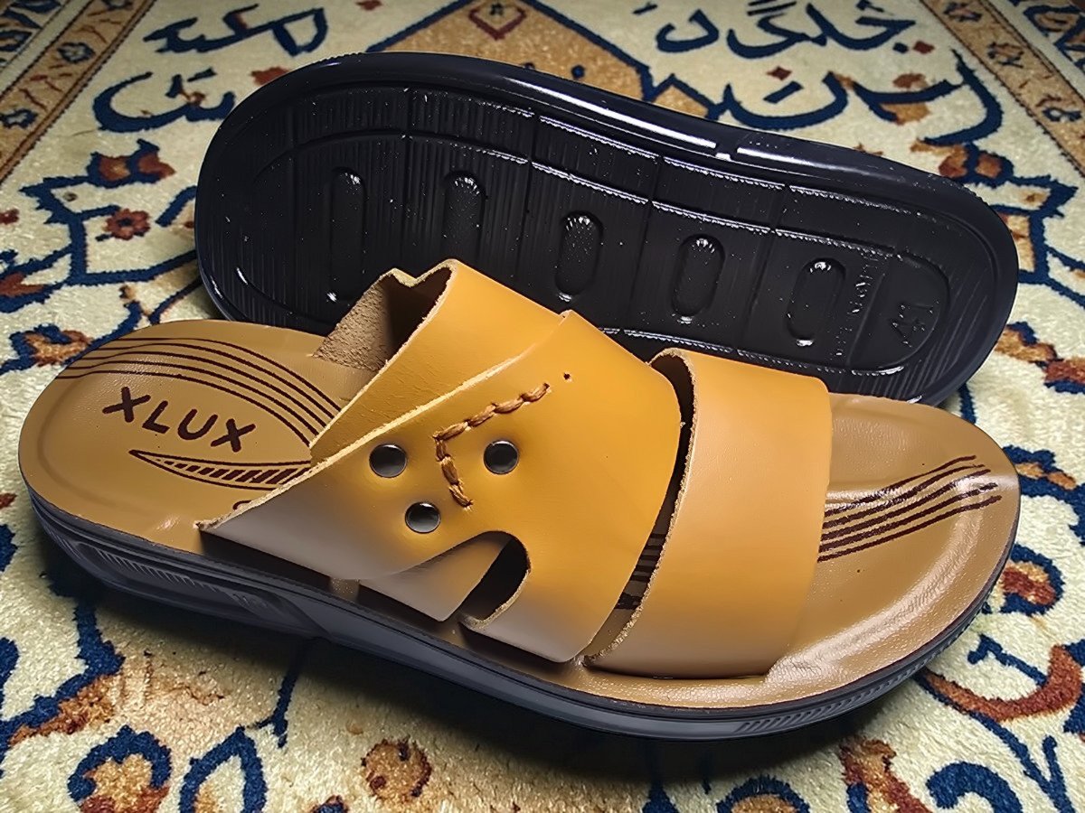 شبشب حقن رجالي xlux - 208- عسلي