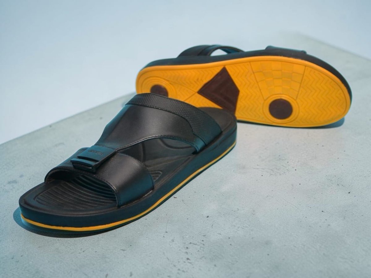 B48 - رجالي - اسود -41/45