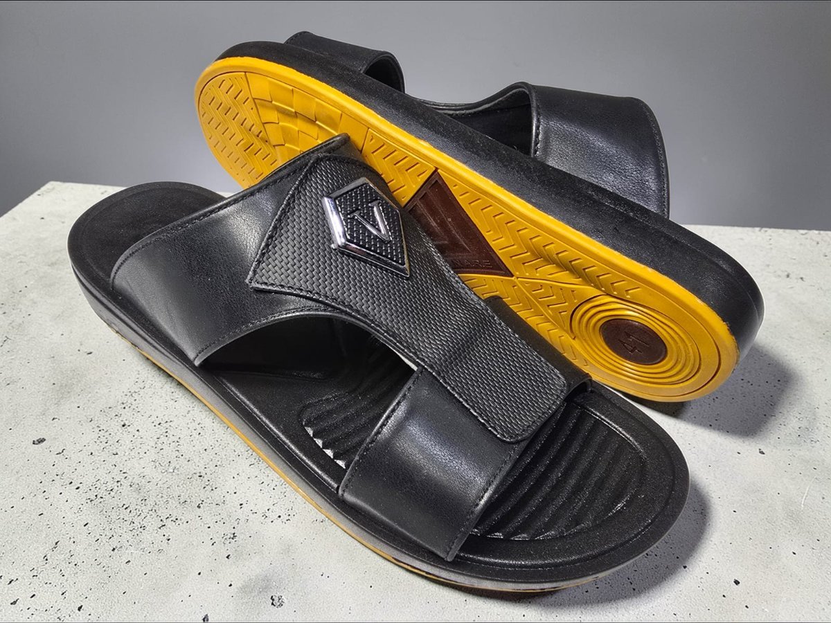 B52 - رجالي - اسود -41/45